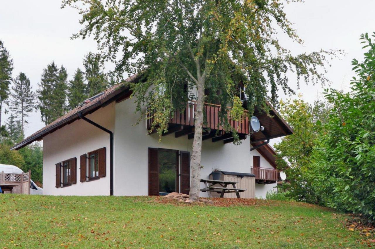 Seepark Kirchheim Ferienhaus Bei Anne Mit Sauna Экстерьер фото